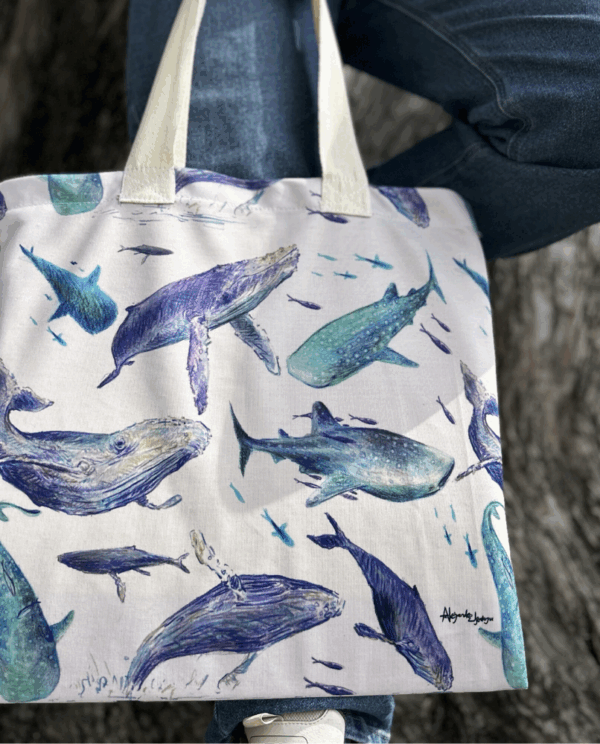 TOTE BAGS